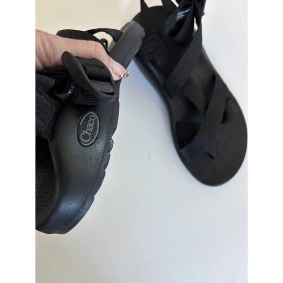 Chaco J105430 Women's sz 8 M Z/2 Classic Black Sandals Slingback Hiking Toe Loop - Picture 3 of 6